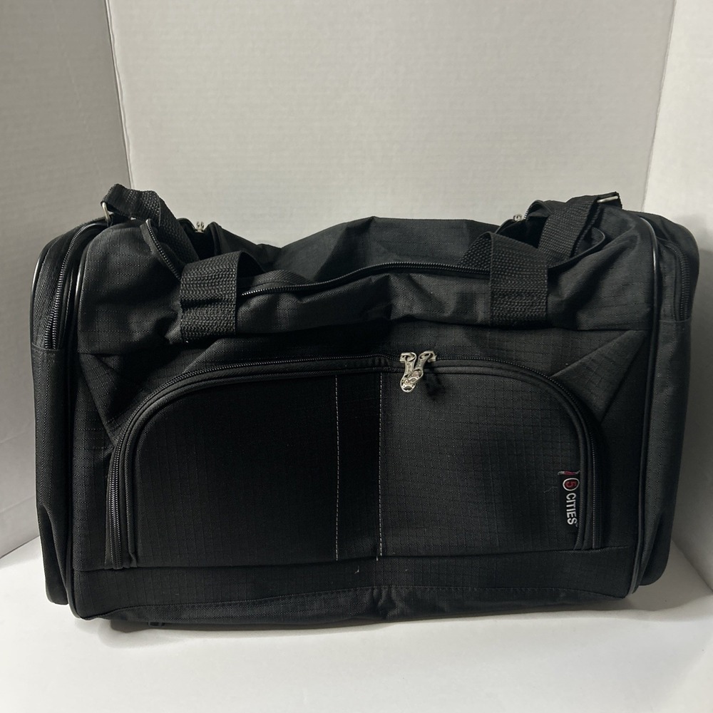 5 Cities 18x12x8 in Duffle Bag BlackCabin Friendly Lightweight Adjustable Straps